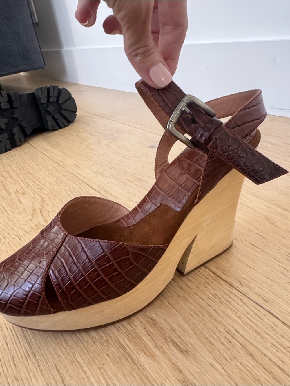 Rachel Comey Brown Leather Block Heel Sandals